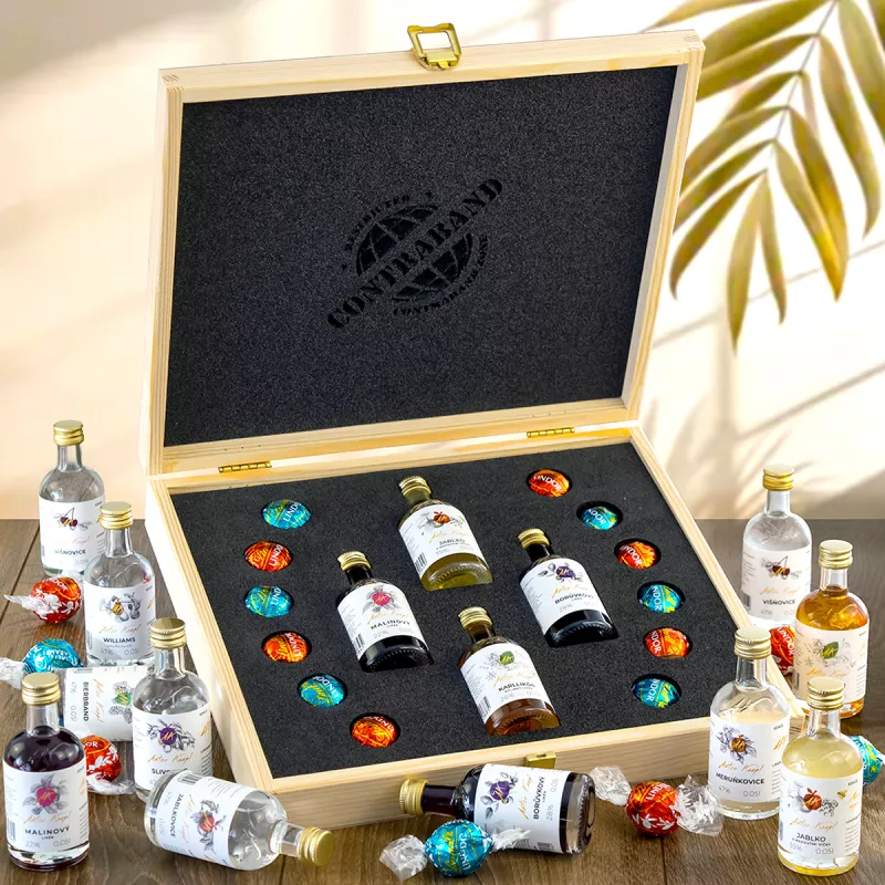 Darčeková sada s pralinkami Lindt Excellence a pálenkami a likérmi Anton Kaapl set CONTRABAND