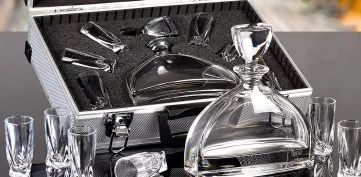 Darčekové ALU Kufre s karafou, pohármi