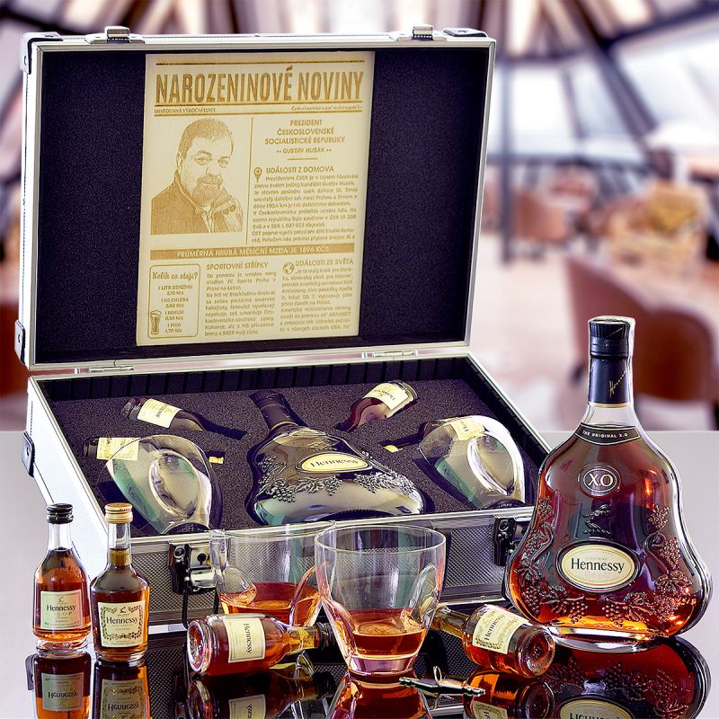 Hennessy XO AL Kufor Contraband Originálny darček pre muža