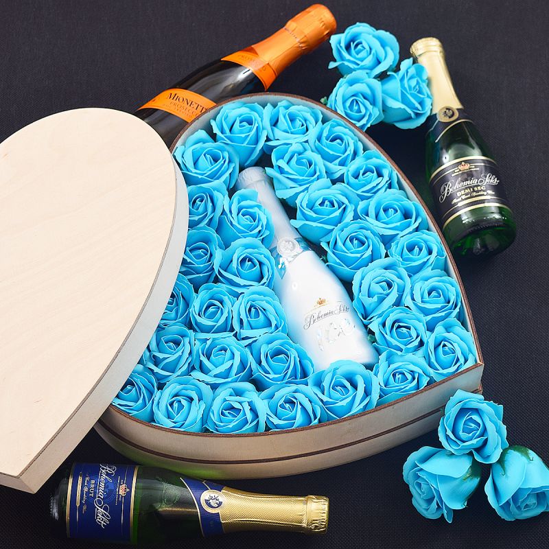 Darčekové Srdce s mydlovými ružami - modré - originálny darček pre ženu