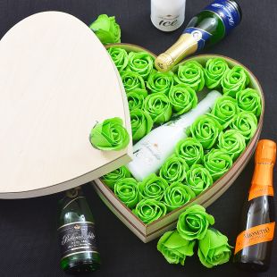 Darčekové Srdce s mydlovými ružami - zelená - originálny darček pre ženu